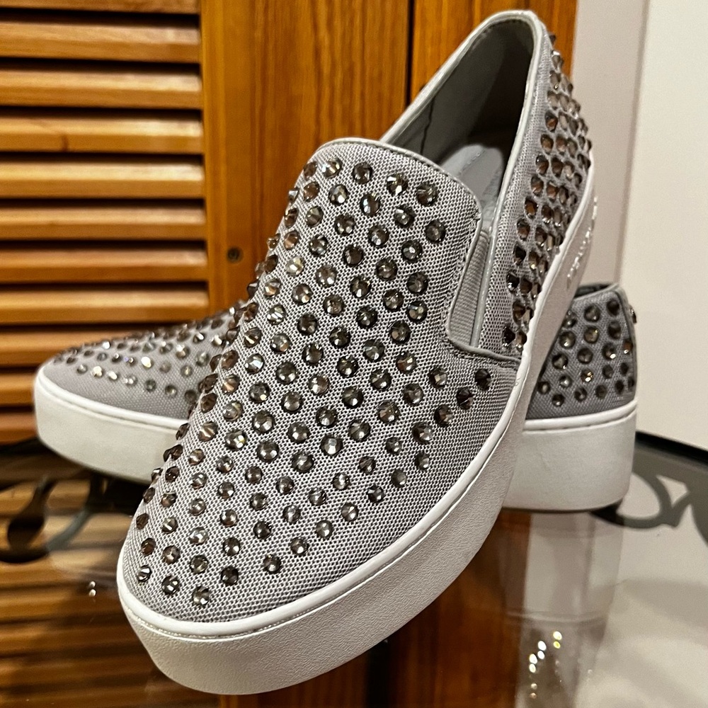 Michael Kors Stunning Silver Sneakers | 7.5 NOWT 🪩🤩 - Picture 5 of 13